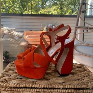 NWOT Sergio Rossi Platform Heels